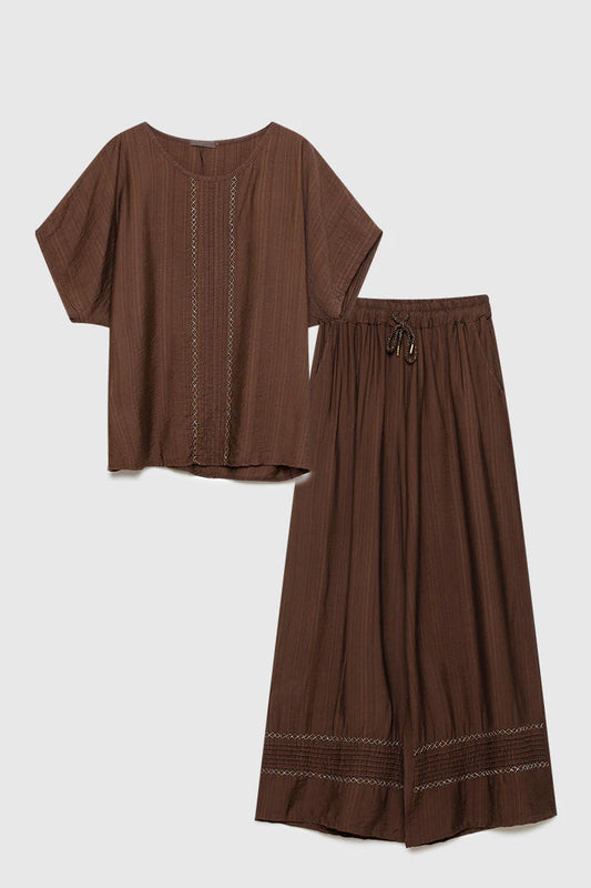 Conjunto Akari
