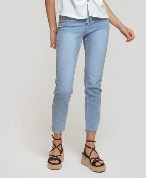 Jeans regular fit Desflecados